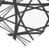 Zwart-witte geometrische kunst tafelkleed (Gekanteld)