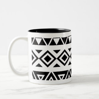 Zwart Witte Geometrische Tribale Patroon Klassieke Tweekleurige Koffiemok