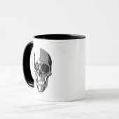 Zwart-witte gestileerde cake met een donker design mok (Voorkant links)