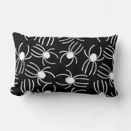 Zwart-witte griezelige kruipende spin kussen