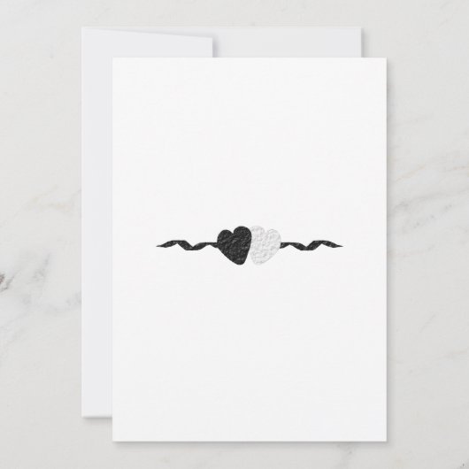 Zwart-witte harten bruiloft save the date (Achterkant)