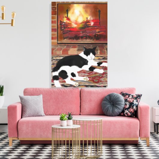 Zwart-witte kat ligt voor de open haard canvas afdruk (Insitu (Woonkamer))