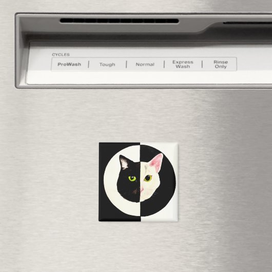 Zwart-witte katten gezicht yin en yang magneet (Insitu (Vaatwasser))