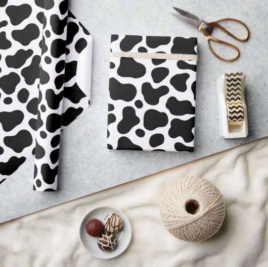 Zwart-witte koeienhuid cadeaupapier (Crafts)