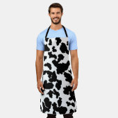 Zwart-witte Koeienhuid Schort (Gedragen)