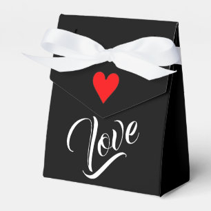Zwart-witte liefde met harttende rugzak bedankdoosjes