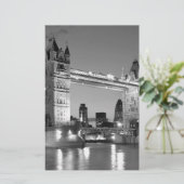 Zwart Witte London Tower Bridge Briefpapier (Staand voorkant)