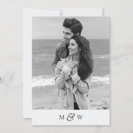 Zwart-witte, moderne grafische bladbruiloft save the date (Achterkant)