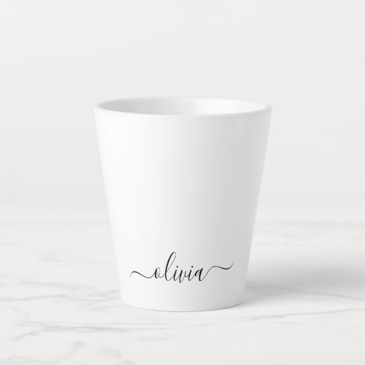 Zwart Witte Moderne Script Meisjesachtige Monogram Latte Mok (Voorkant)