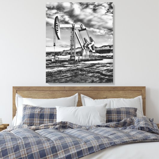Zwart-witte oliebron pompen (Pumpjack) Unit Canvas Afdruk (Insitu (Slaapkamer))