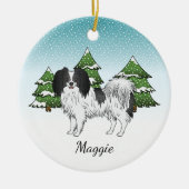 Zwart-Witte Phalène Mopshond Winterbos Keramisch Ornament (Voorkant)