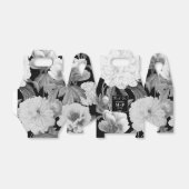 Zwart & Witte Pioenrozen Waterverf Bloemige Trouw Bedankdoosjes (Uitgevouwen)