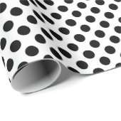 Zwart-witte polka stippen cadeaupapier (Rol Hoek)