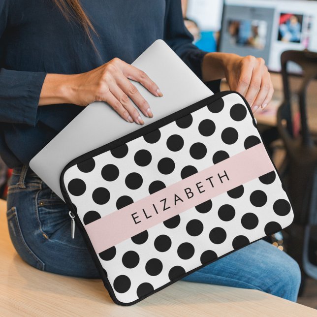 Zwart-witte pooldots, gedopt, Jouw naam Laptop Sleeve (Creator heeft geüpload)