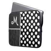 Zwart-witte pooldots laptop sleeve (Voorkant Links)