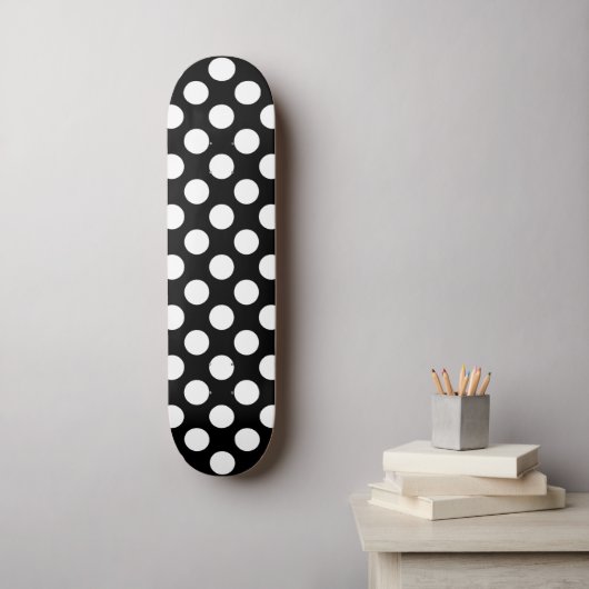 Zwart-witte pooldots, poolvlek persoonlijk skateboard (Muurkunst)