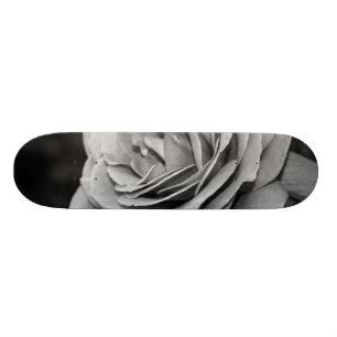 Zwart-witte roze skateboard