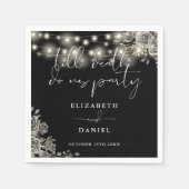 Zwart-witte rozen String Lights Gotische bruiloft Servet (Voorkant)
