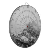 Zwart-witte sneeuwberg dartbord (Voorkant Links)