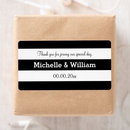 Zwart-witte streep bruiloft water fles labels (Insitu)