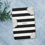 Zwart-witte strepen Daisy Naam iPad Air Cover iPad Mini Cover<br><div class="desc">Voeg jouw naam toe aan deze vette zwarte en witte gestreept tapijtcover in iPad.</div>