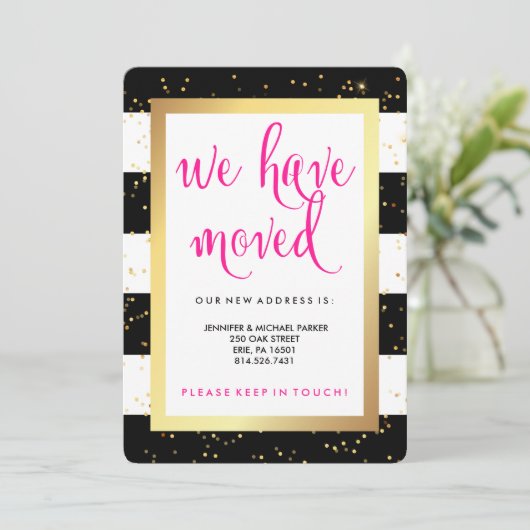 Zwart-witte strepen en goudwijziging van adres aankondiging (Staand voorkant)