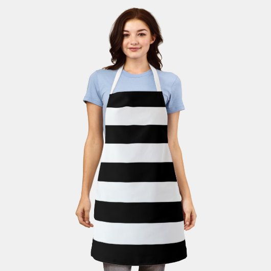 Zwart-witte strepen, gestreept patroon, lijnen schort (Gedragen)