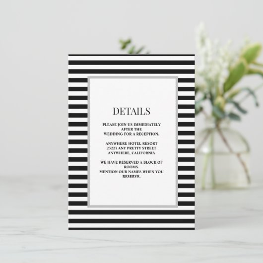 Zwart/witte strepen ingelijst bruiloft details informatiekaartje (Staand voorkant)