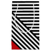 Zwart-witte strepen met rode driehoek klein cadeauzakje (Voorkant)