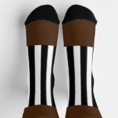 Zwart witte strepen op bruin sokken (Top)