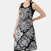 Zwart-witte Tangle Flowers Schort (Insitu)