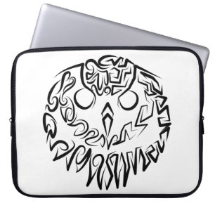 Zwart-witte tribaal laptop sleeve