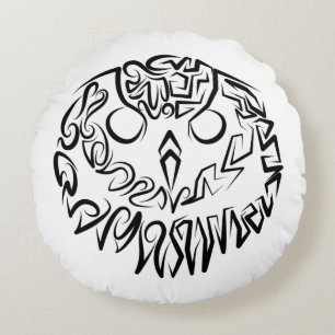 Zwart-witte tribaal rond kussen