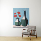 Zwart-witte vazen met rode bloemen wandkleed (In situ)