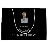 Zwart-witte verjaardagsfoto met naam groot cadeauzakje (Achterkant)