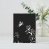 Zwart-witte vlinder en bloemen bij nacht briefkaart (Staand voorkant)