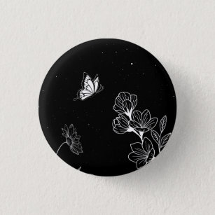Zwart-witte vlinder en bloemen bij nacht ronde button 3,2 cm