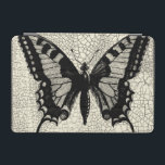 Zwart-witte vlinder op gekraakte achtergrond iPad mini cover<br><div class="desc">Een eenvoudige zwarte en witte vlinder is de focus van deze afdruk door Vision Studio. Het twee-tonende insect en de gekraakte achtergrond geven het stuk een rustig gevoel. Bestel vandaag uw exemplaar!</div>