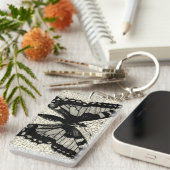 Zwart-witte vlinder op gekraakte achtergrond sleutelhanger (Voorkant Rechts)