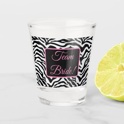 Zwart-witte zebra streep shot glas (Voorkant)