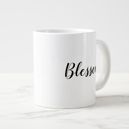 Zwart-wittekst aangepast aangepast script, schatti grote koffiekop (Voorkant rechts)