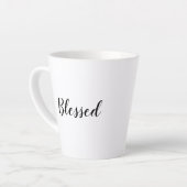 Zwart-wittekst aangepast aangepast script, schatti latte mok (Linkerhoek)