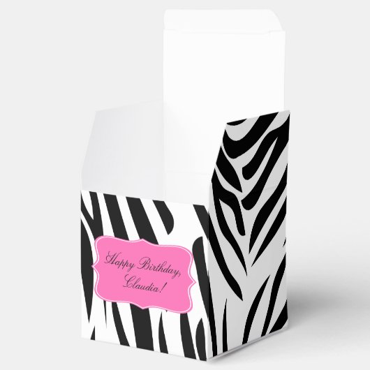 Zwart-witzebra afdrukken met warmroze verjaardag bedankdoosjes (Geopend)