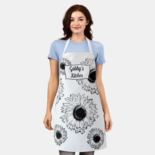 Zwart-witzonnebloemen All-Over Print Schort (Gedragen)