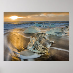 Zwart zandstrand   Jokulsarlon Zuid-IJsland Poster