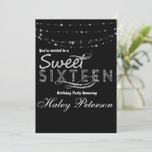 Zwart Zilver Sweet 16 Glitter Glam Party Invite Kaart (Staand voorkant)