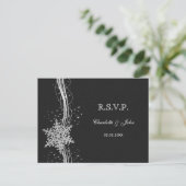 Zwart Zilveren Sneeuwvlokken Winter bruiloft RSVP Uitnodiging Briefkaart (Staand voorkant)