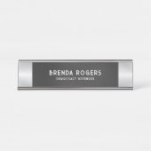 Zwart zilverhoudend achtergrondaccent bureau naambordje (Voorkant)