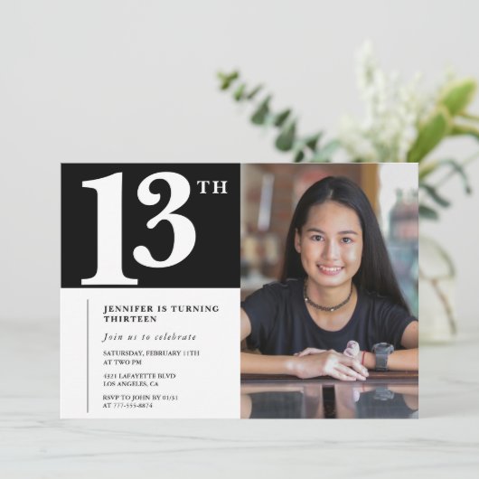 Zwarte 13e verjaardag uitnodiging Chic Girls Foto (Staand voorkant)