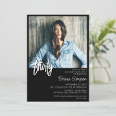 Zwarte 30e verjaardag foto uitnodiging (Staand voorkant)